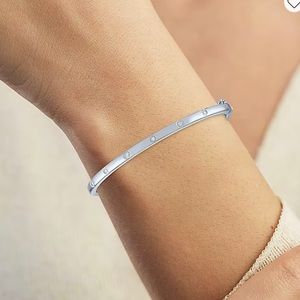 Diamond sterling Silver Bangle Bracelet 8 1/4”